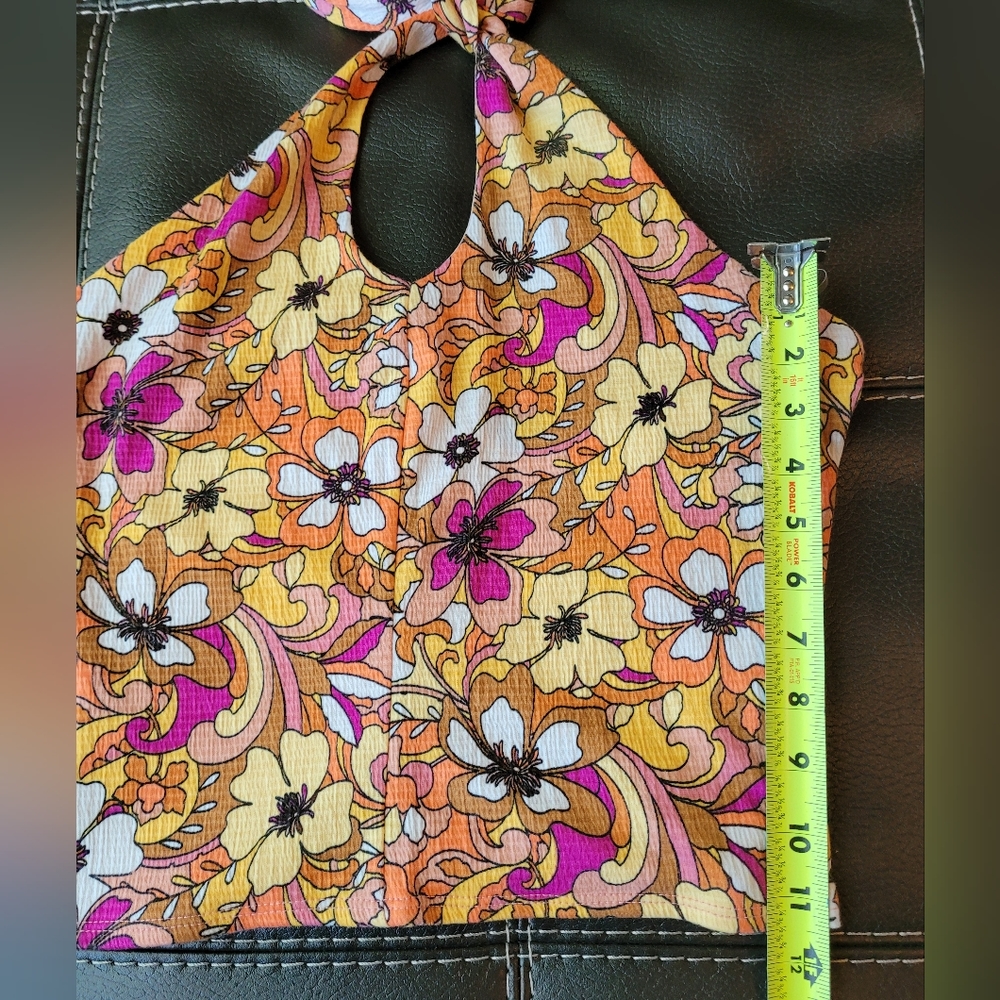 Halter Top - Picture 4 of 11